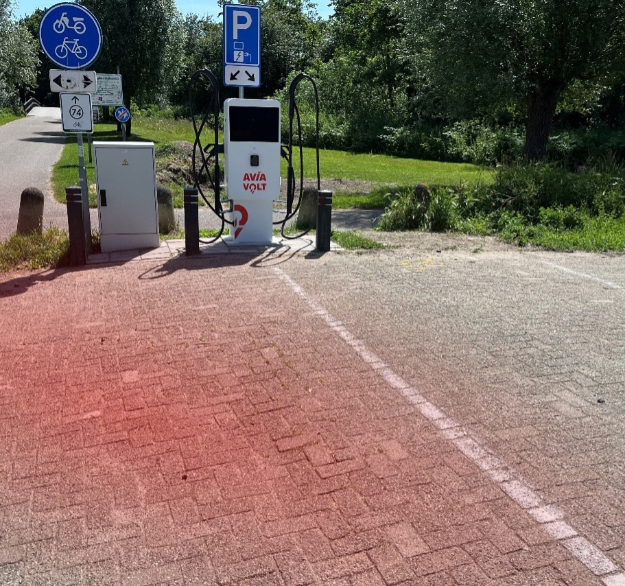 AVIA VOLT laadpaal in Zaandam