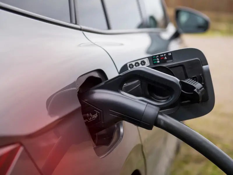 De Roovertsche Leij Met AVIA VOLT 8