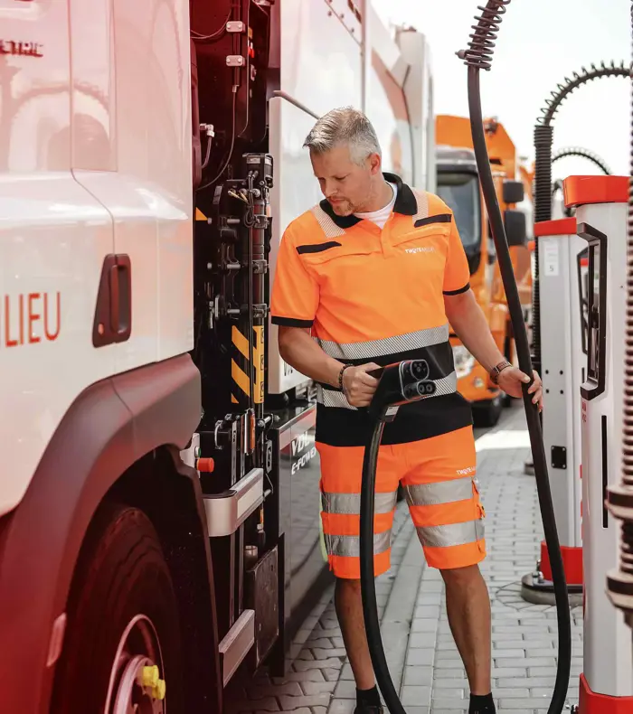 Twente Milieu met AVIA VOLT 3